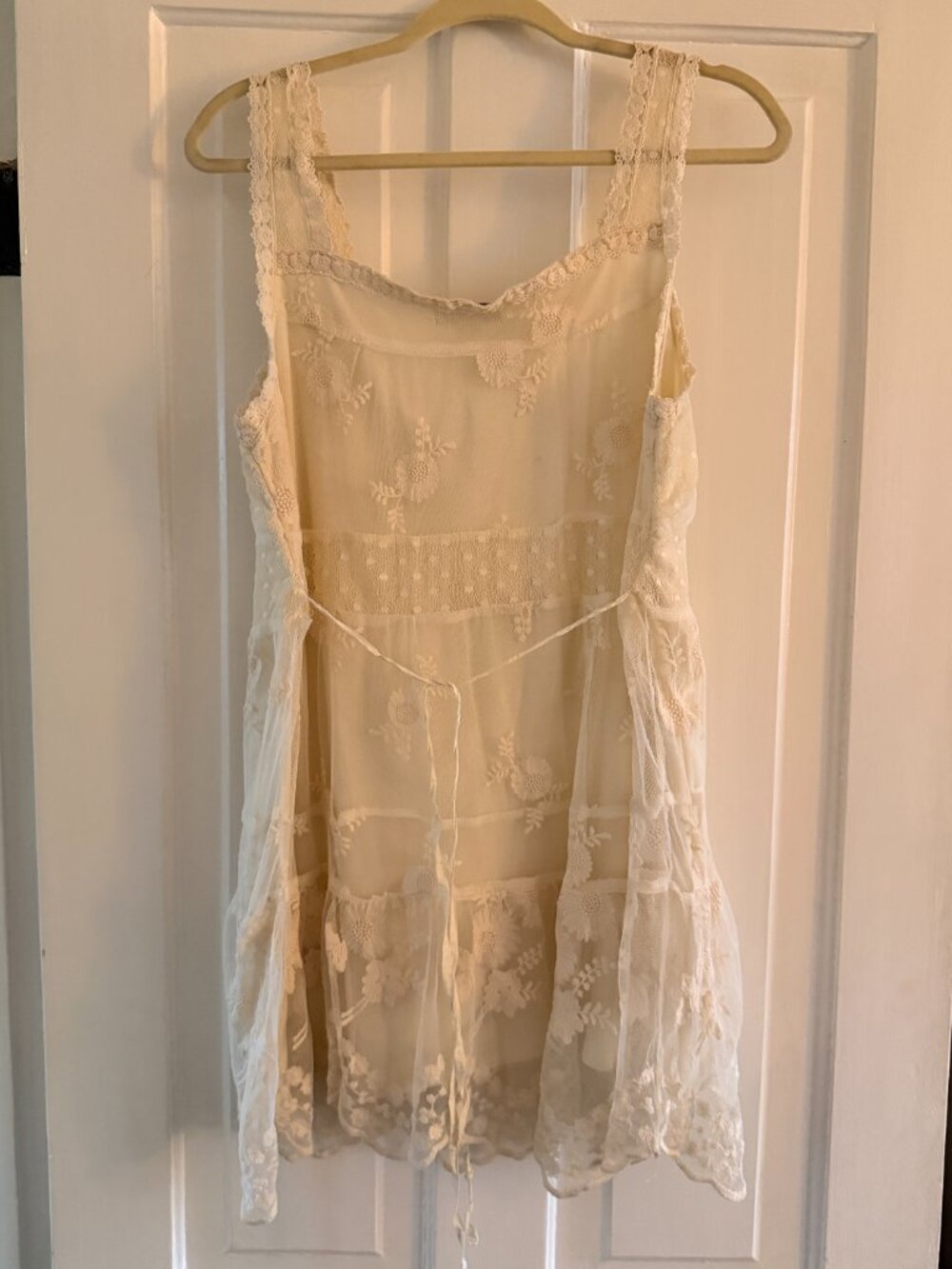 Forever 21 Lacy Tiered Babydoll Dress | Cream White | Women's L - Picture 3 of 5